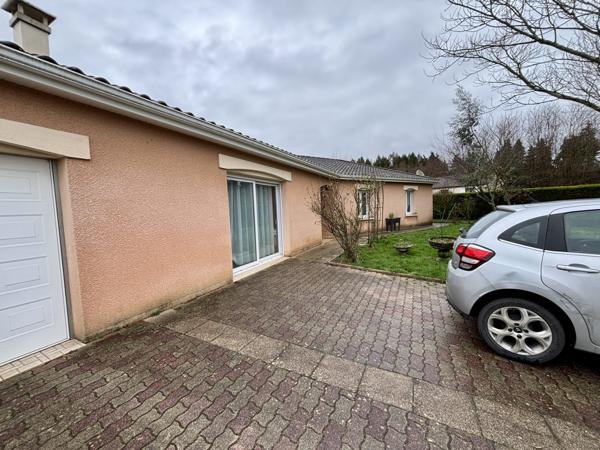 Maison de plain pied, 4 chambres, garage