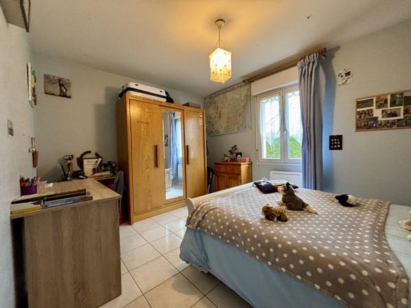 Maison de plain pied, 4 chambres, garage