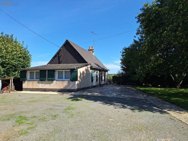 Maison rurale à vendre à Saint-Denis-de-Gastines en Mayenne (53500), ref : 53077-8