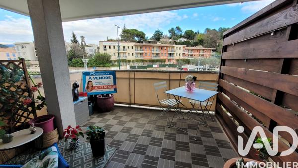 Appartement à vendre 2 pièces 46 m² Auribeau-sur-Siagne