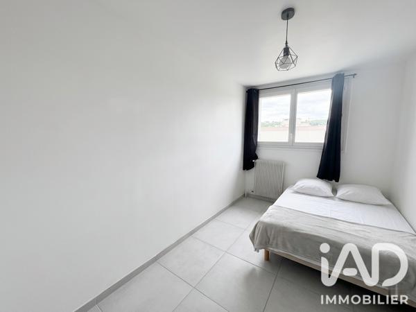 Appartement à vendre 4 pièces 73 m² Oullins-Pierre-Bénite