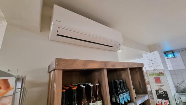 Quimper (29000) Finistère Sud Proche Quimper Murs et Fonds de commerce Supérette