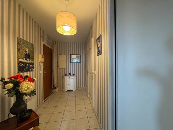 Appartement à vendre 2 pièces 60m² Valenciennes (59300)
