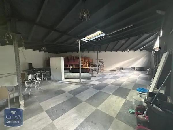 Local commercial à vendre