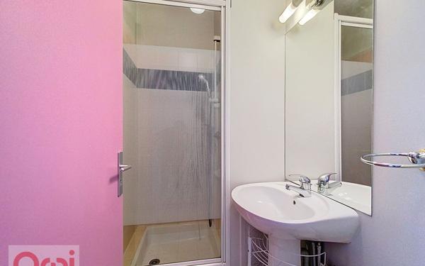 Appartement à vendre    5 pièces • 104 m2 Châtillon