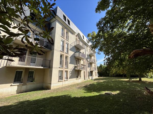 APPARTEMENT STUDIO AVEC BALCON ET PARKING