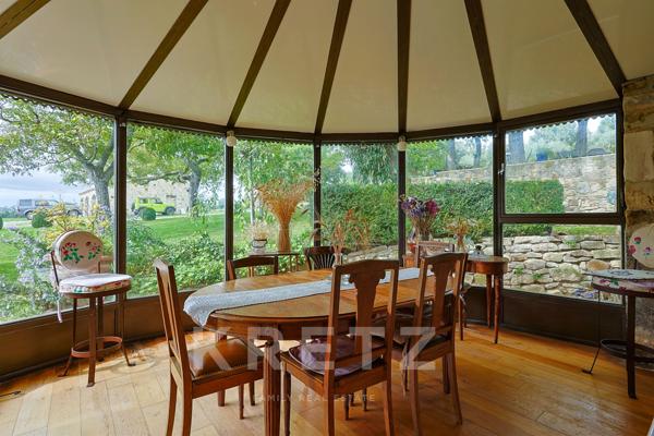 Ancienne Ferme du XVII ème siècle entièrement rénovée sur 1ha 800