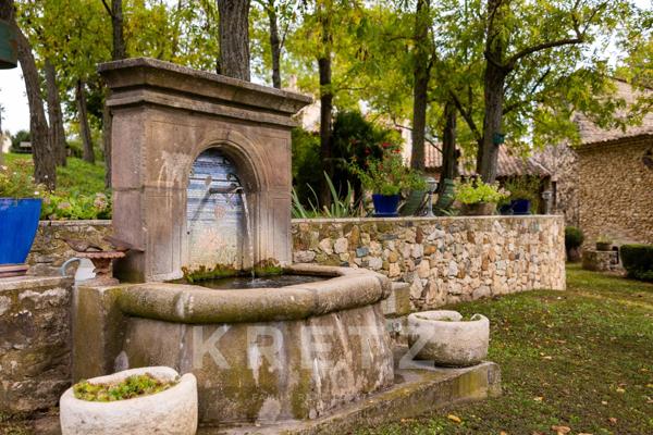 Ancienne Ferme du XVII ème siècle entièrement rénovée sur 1ha 800