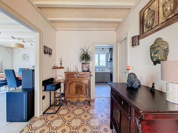 Maison à vendre à Saint-sulpice de Royan dans un quartier calme avec un large sous sol.