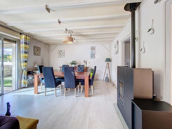 Maison à vendre à Saint-sulpice de Royan dans un quartier calme avec un large sous sol.