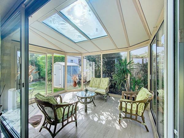 Maison à vendre à Saint-sulpice de Royan dans un quartier calme avec un large sous sol.