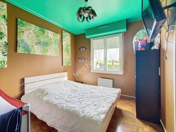 Maison à vendre à Saint-sulpice de Royan dans un quartier calme avec un large sous sol.