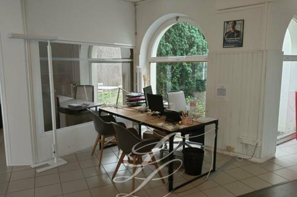 Location - BUREAUX 214 m 2