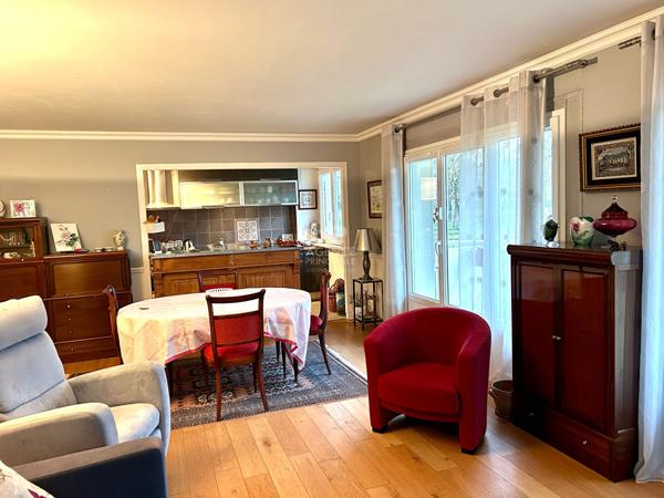 Appartement 4 pièce(s) €535 500 ** - Référence 4620