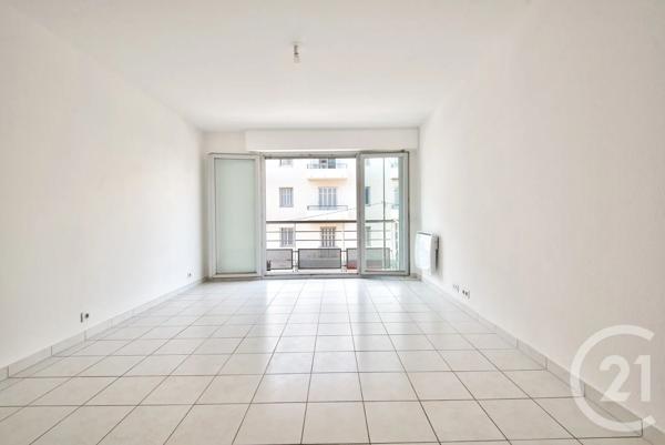 Appartement T3 à vendre  3 pièces - 74,19 m 2   ANTIBES  - 06