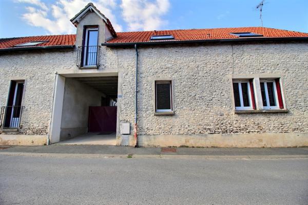 Immeuble 129m² à vendre Angerville 91670 190000€ - Micro.immo