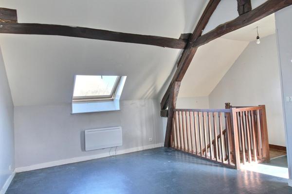 Immeuble 129m² à vendre Angerville 91670 190000€ - Micro.immo