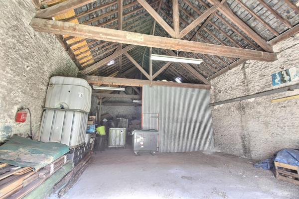 Immeuble 129m² à vendre Angerville 91670 190000€ - Micro.immo