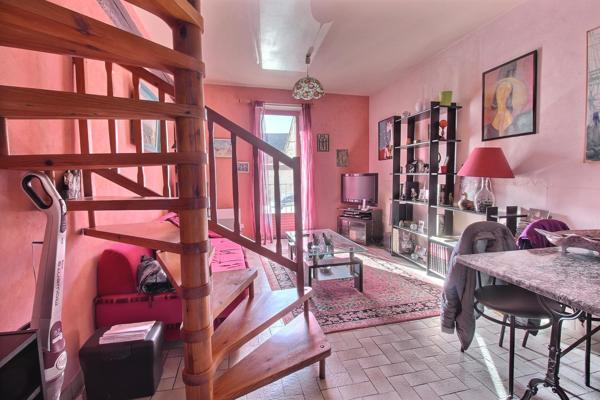 Immeuble 129m² à vendre Angerville 91670 190000€ - Micro.immo