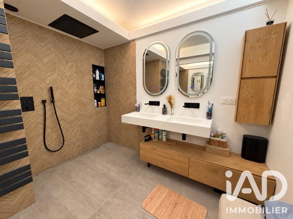 Appartement à vendre 4 pièces 94 m² Grasse