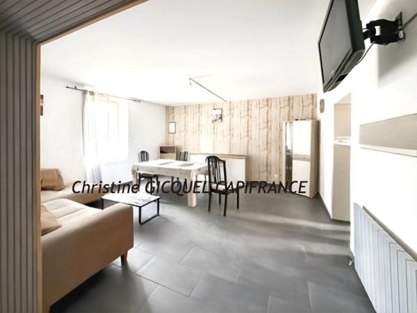 TRIGNAC CENTRE - Maison familiale avec logement annexe – Proximité écoles et transports - Jardin clos.