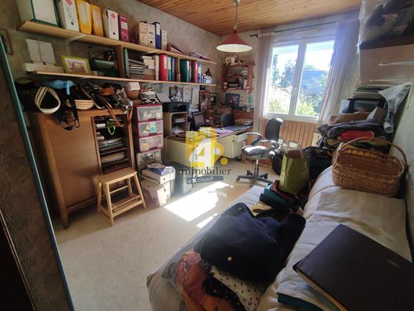 Maison - 8 pièces - 176 m²