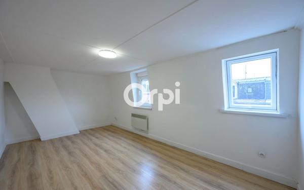 Maison à vendre    6 pièces • 128 m2 Valenciennes