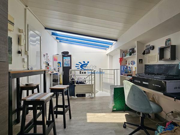STUDIO MEUBLÉ - LA ROCHELLE  La rochelle