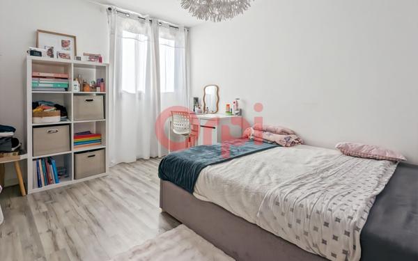 Appartement à vendre    4 pièces • 71,45 m2 Toulon