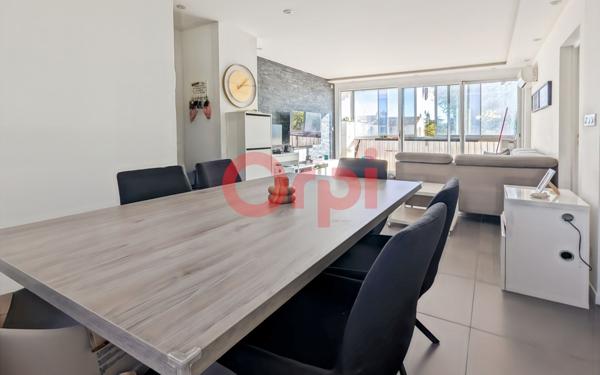 Appartement à vendre    4 pièces • 71,45 m2 Toulon
