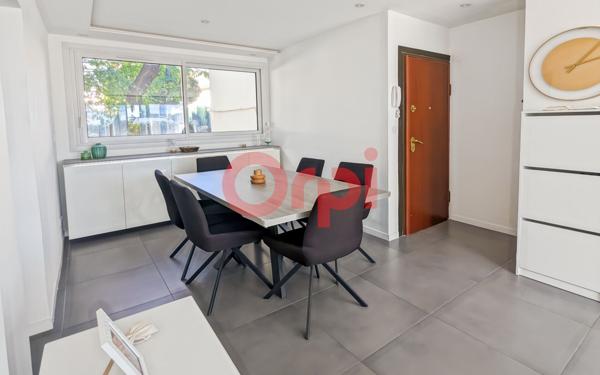 Appartement à vendre    4 pièces • 71,45 m2 Toulon