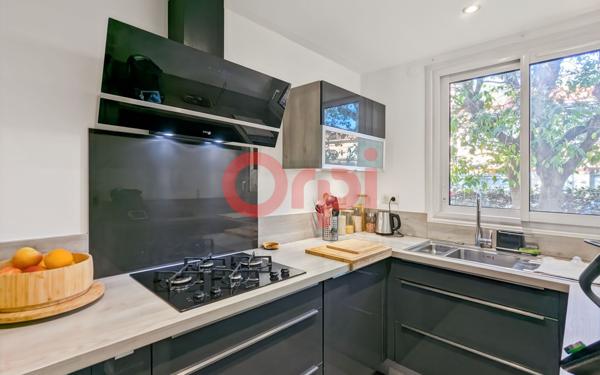 Appartement à vendre    4 pièces • 71,45 m2 Toulon