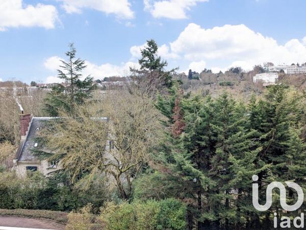 Appartement 2 pièces de 47 m² à Marly-le-Roi (78160)