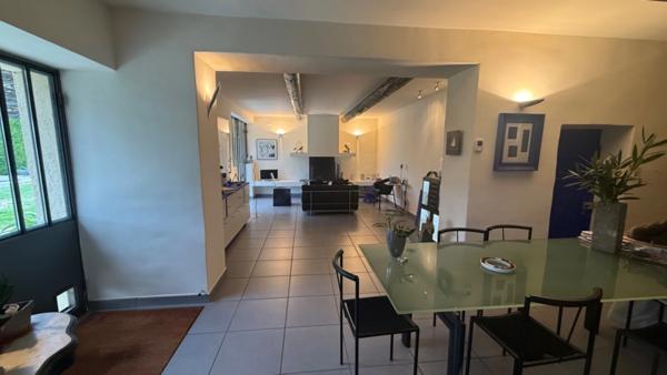 Maison à vendre 5 pièces + 2 gîtes à SUZE LA ROUSSE (26)