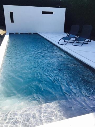 Maison à vendre 5 pièces + 2 gîtes à SUZE LA ROUSSE (26)