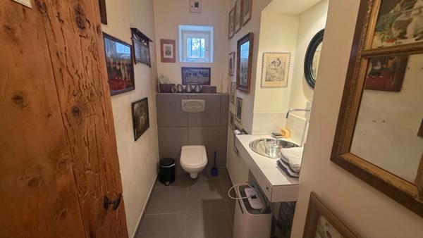 Maison à vendre 5 pièces + 2 gîtes à SUZE LA ROUSSE (26)