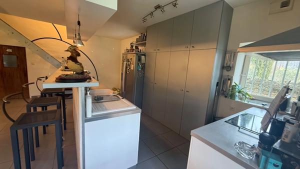 Maison à vendre 5 pièces + 2 gîtes à SUZE LA ROUSSE (26)