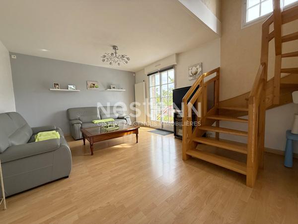 REMUNGOL- Jolie propriété à vendre de 171 m² avec 4 chambres, sous-sol complet avec 3 garages