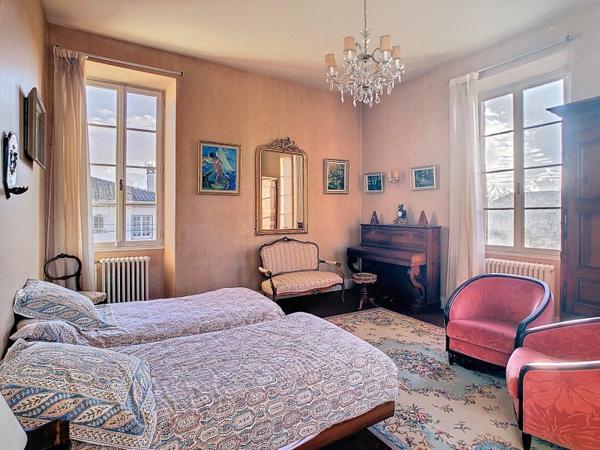 Vente / Propriété à Mirande (32300)