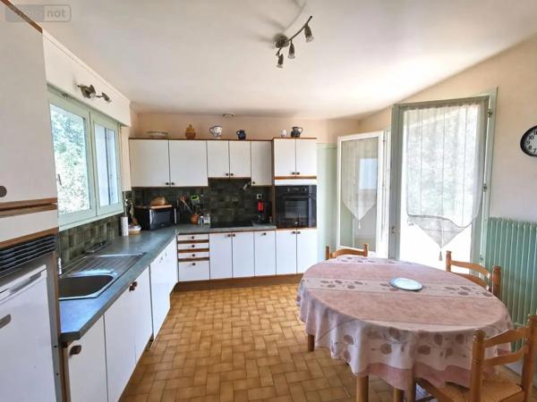 Achat - Maison La Roche-Jaudy 22450 8 pièces 191 m 2 4290 m 2