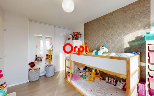 Appartement à vendre    3 pièces • 61 m2 Vaulx-en-Velin