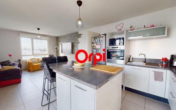 Appartement à vendre    3 pièces • 61 m2 Vaulx-en-Velin