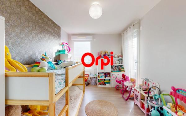 Appartement à vendre    3 pièces • 61 m2 Vaulx-en-Velin