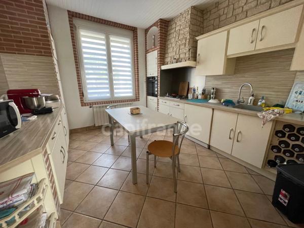 MAISON 4 CHAMBRES 3 GARAGES