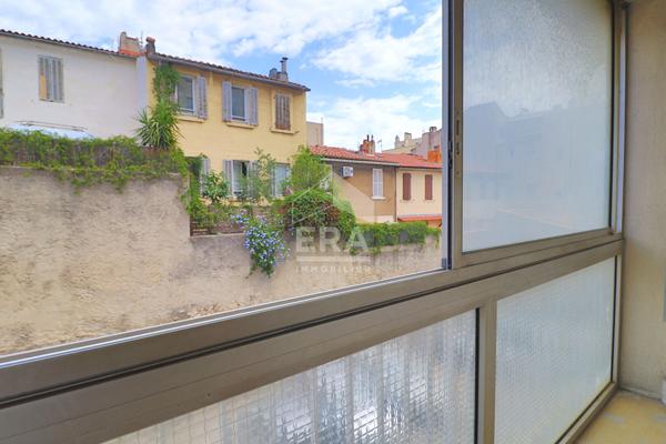 T2 50 m² lumineux traversant avec balcon et loggia  Marseille 10e Menpenti  Faibles charges