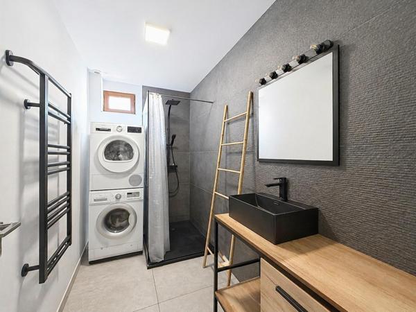 EXCLUSIVITÉ – Villa familiale avec piscine à proximité du Brusc et des plages