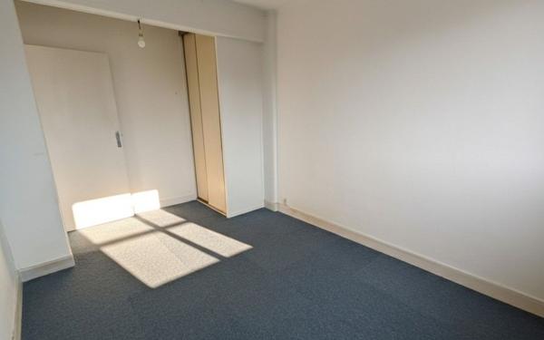 Appartement à vendre    3 pièces • 56,83 m2 Chilly-Mazarin