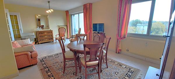 Appartement Strasbourg NEUDORF sud 3/4 pièce(s) 81 m2 et 2 terrasses