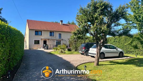 Vente                                                      Maison
                        
                     7 pièces                      149 m2                     à Sancerre