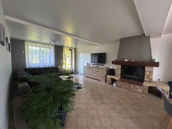 Vente                                                      Maison
                        
                     7 pièces                      149 m2                     à Sancerre